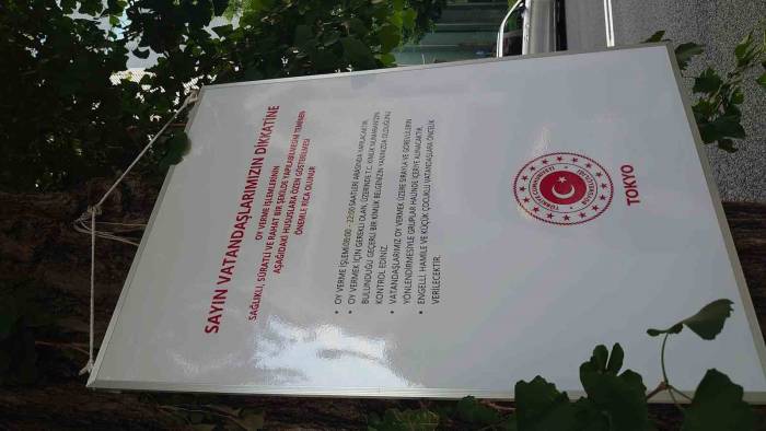 Japonya’daki Türk Seçmenler Cumhurbaşkanı Seçiminin 2. Turu İçin Sandık Başında