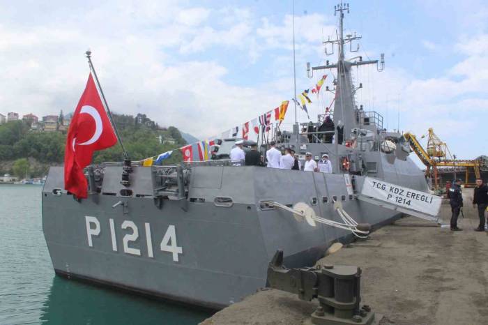 Kastamonu’da Ziyarete Açılan Tcg Karadeniz Ereğli Karakol Gemisi Yoğun İlgi Gördü