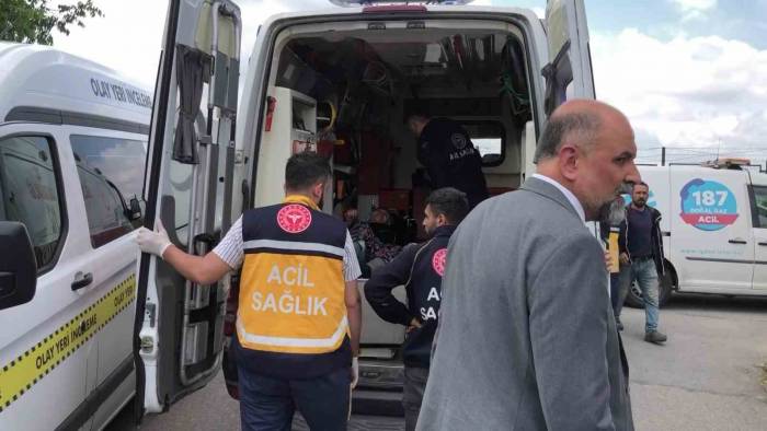 Tuzla’da Madde Müptelası Şahıs Evini Ateşe Verdi