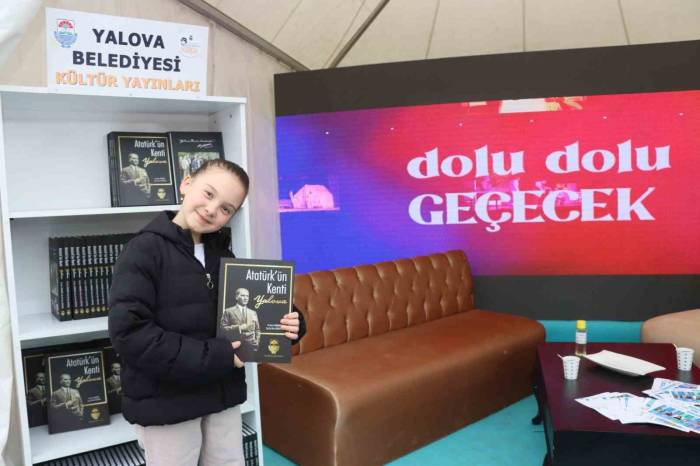 İbrahim Müteferrika Kitap Fuarı İlgi Odağı Oldu