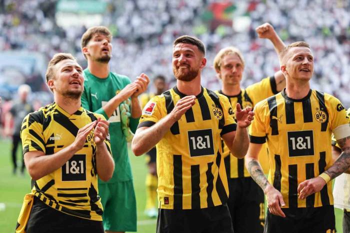Borussia Dortmund Son Haftaya Lider Girdi