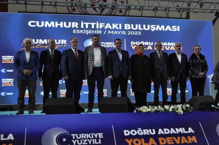 Bakan Dönmez ’cumhur Buluşuyor’ Programına Katıldı