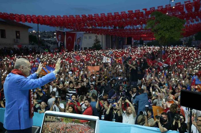 Cumhurbaşkanı Erdoğan: "sırf Aç Gözlülükle Fahiş Fiyat Artışı Yapanların Ümüğünü Sıkacağız"