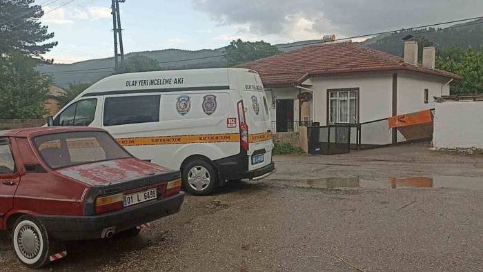 Ailenin Rızasını Almaya Gittiler, Barış Olmayınca Kavga Ettiler: 2 Yaralı