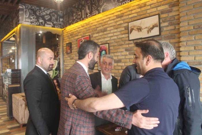 Çakır Kolları Tekrar Sıvıyor