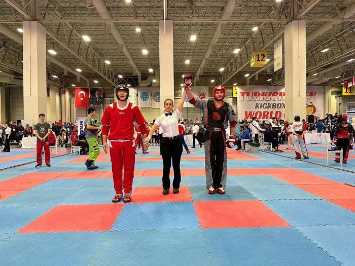 Kayseri Spor A.ş., İstanbul’dan 3 Madalya İle Döndü