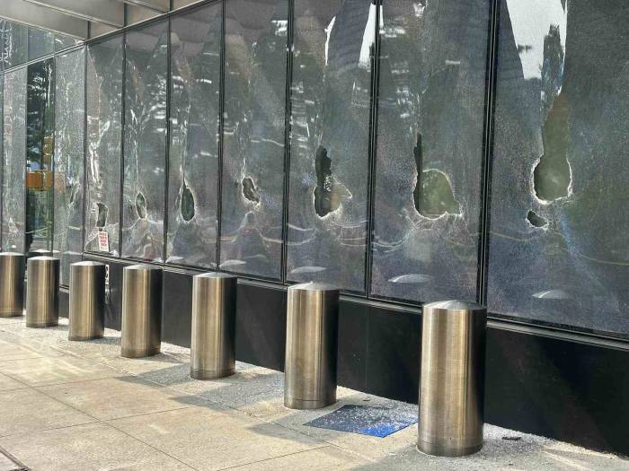 New York’ta Türkevine Levyeli Saldırı