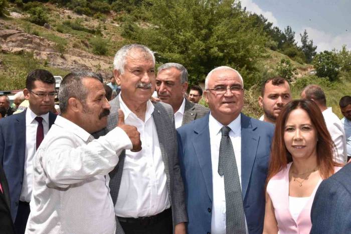 Başkan Karalar, Kozan, Sarıçam Ve Yüreğir’de Halkla Buluştu