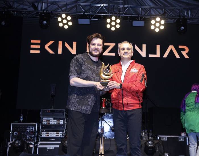 Çayırova’da Ekin Uzunlar Fırtınası