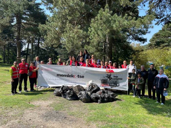 Havran’da İlçe Protokolü Doğa Yürüyüşüne Katıldı