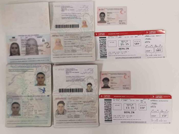 İranlı Şarkıcı Sahte Pasaportla Kaçmak İsterken İstanbul Havalimanı’nda Yakalandı