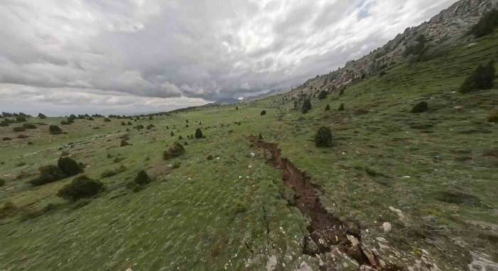 Asrın Felaketinin Doğadaki Yara İzleri Tazeliğini Koruyor