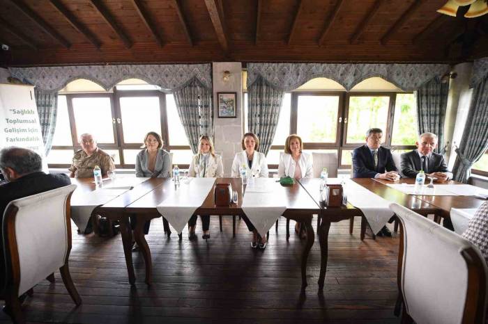 Çocukları Suçtan Uzak Tutmak İçin Bir Araya Gelen Kadınlar Binden Fazla Kişiye Ulaştı