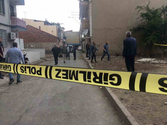 Çocukların Kavgasına Aileler De Karıştı: 1’i Polis 8 Yaralı