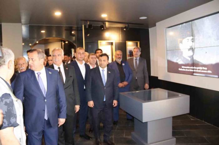 Azerbaycan Heyetinden Iğdır’daki Kurumlara Ziyaret