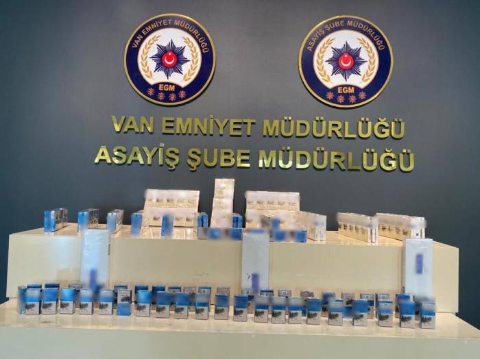 Van’da Değişik Suçlardan 15 Kişi Tutuklandı