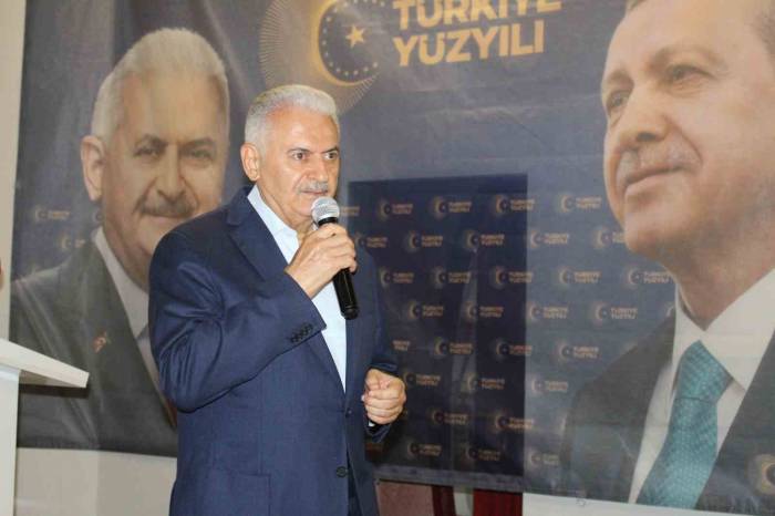 Binali Yıldırım: “1 Milyon Mülteci Gidecek Noktaya Geldi”