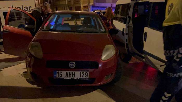 Kaçan Sürücü 30 Kilometre Süren Kovalamacada Yakalandı