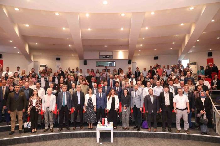 Deü’den Geleneksel Tıp Bilgilendirmesi