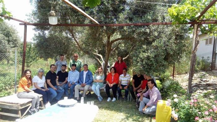 Efeler’de 4 Bin 300 Kuşkonmaz Fidesi Dağıtıldı
