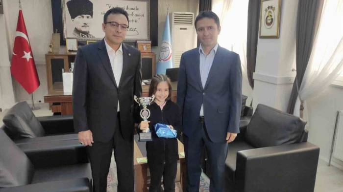 Elif Çankaya, İl Birincisi Oldu