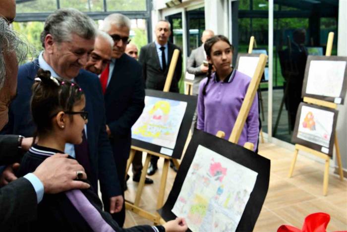 Erdemir Maden’in Resim Yarışmasında Genç Yetenekler Yarıştı