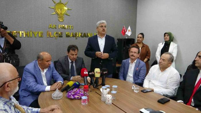 Gelecek Ve Deva Partisi’nin Eski Başkanları Ak Parti’ye Geçti