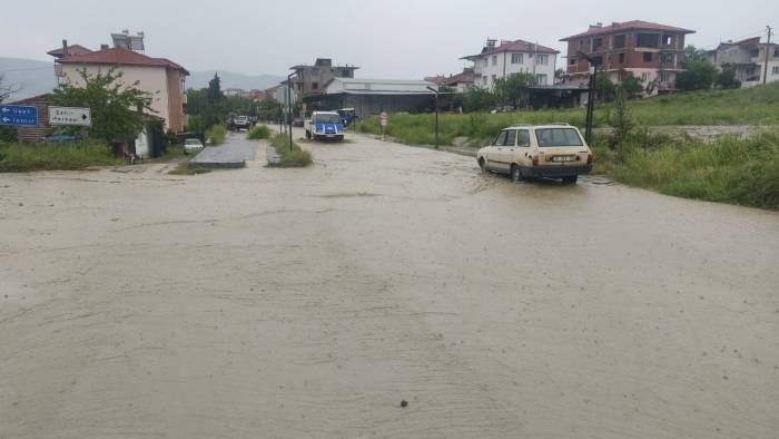 Maski Ekipleri Yaşanabilecek Büyük Sorunların Önüne Geçti