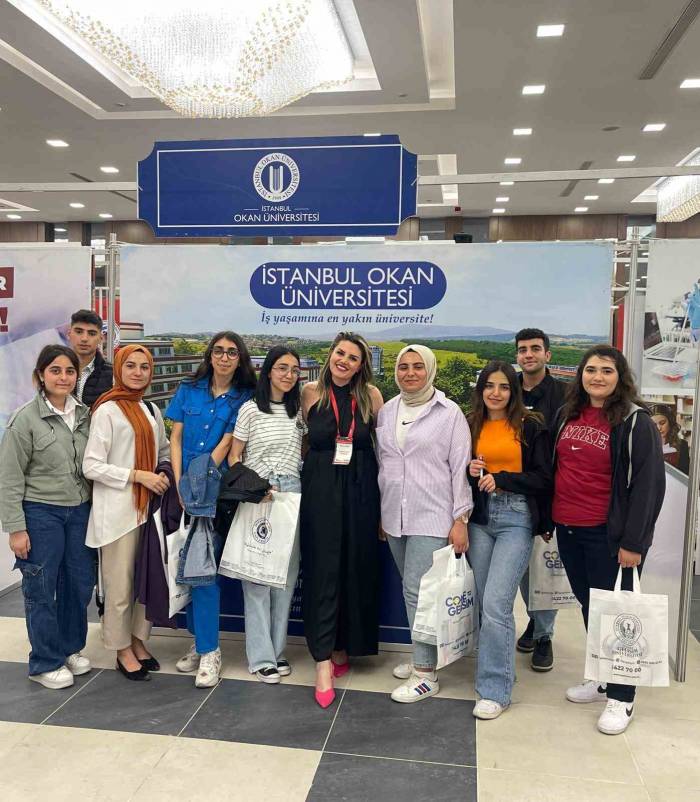 Aktan: ’’depremden Etkilenen Öğrencilerin Yanında Olduk’’