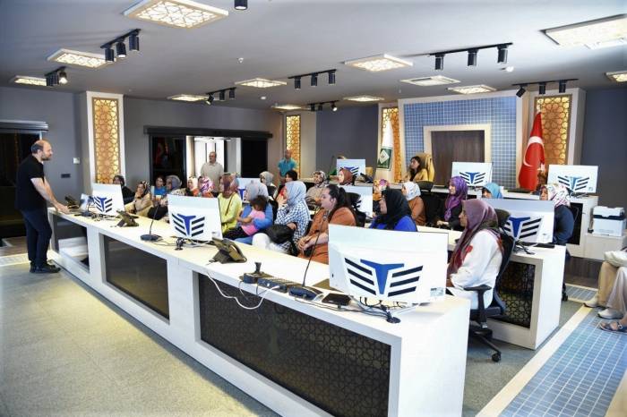 Osmaniye’de, Sosyal Girişimcilik Uyum Ve Güçlendirme Projesi