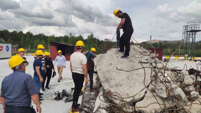 Çorum Belediyesi Arama-kurtarma Destek Ekibi Kuruyor