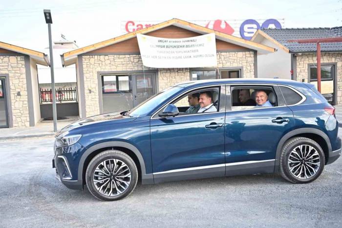 Togg’la Körfez’in Yatırımlarını Tek Tek Giderek İnceledi