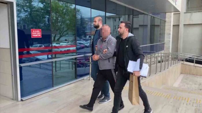 Antrenörü Bıçakla Yaralayan Zanlı Adliyeye Sevk Edildi