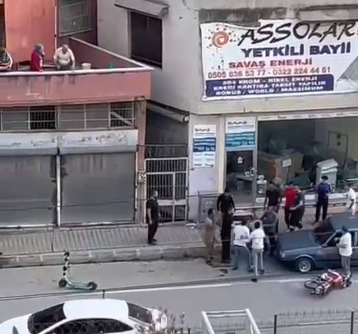 Boks Maçı Değil, Trafik Kazası Sonrası Kavga