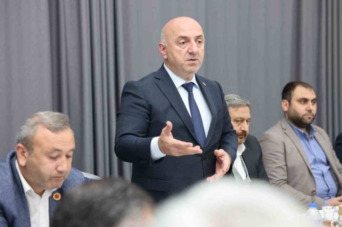 Başkan Bıyık: "muhtarlarımıza Büyük Görevler Düşüyor"