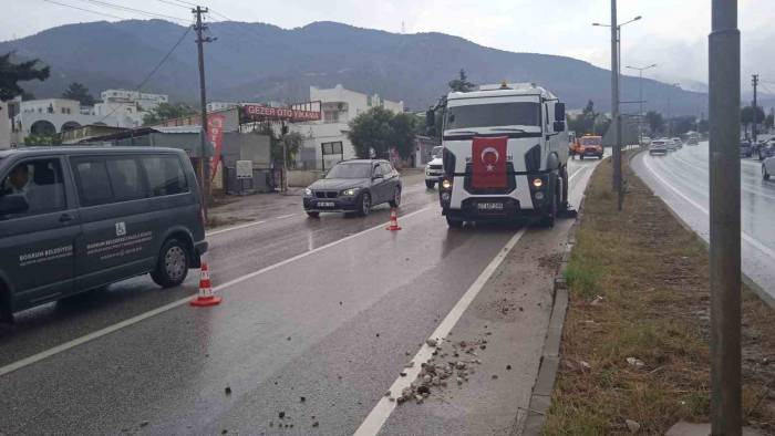 Bodrum’da Belediye Ekipleri Yağışlara Karşı Teyakkuzdaydı