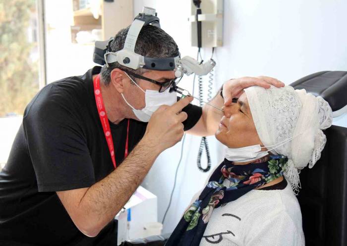 Yazın Gelmesiyle Birlikte Alerjik Rinit Şikayetleri Arttı