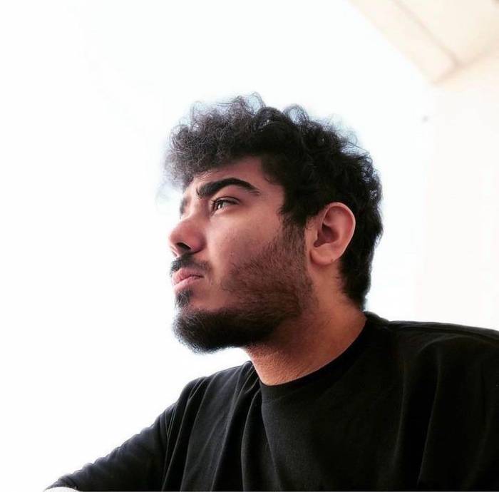 Beylikdüzü’nde Bir Genç, Boynunda Plastik Kelepçe İle Evinde Ölü Bulundu