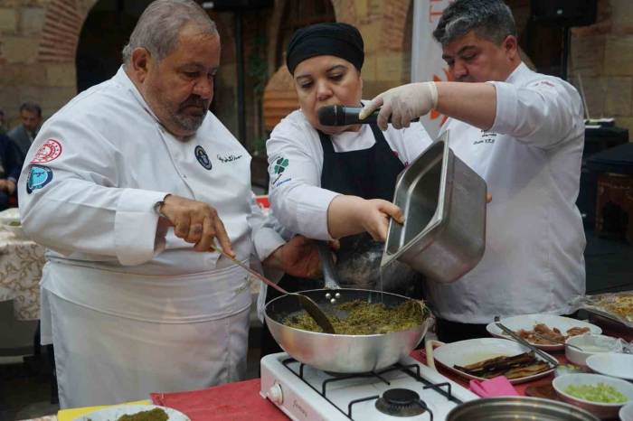 Ünlü Şefler Kastamonu’nun Yöresel Ürünleri İle Yemekler Yaptı