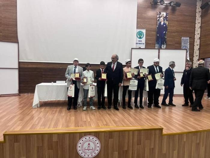 Genç Hafızlar Bölge Yarışmasında Elazığ’dan Büyük Başarı