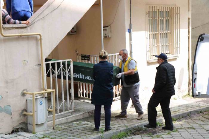 Görme Problemi Yaşayan Adam Pencereden Düşerek Hayatını Kaybetti