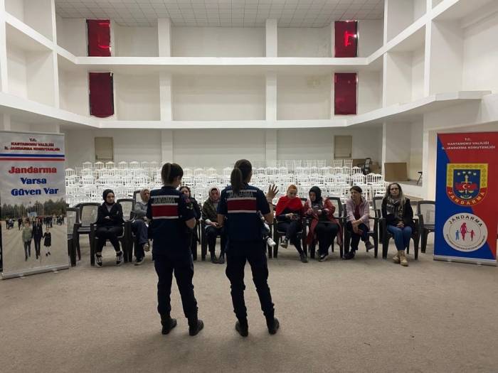 Jandarmadan Erkeklere “kadına El Kal-ka-maz” Eğitimi Verildi