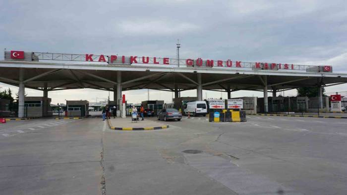 Sınır Kapılarında 2. Tur Oyları Rekora Koşuyor