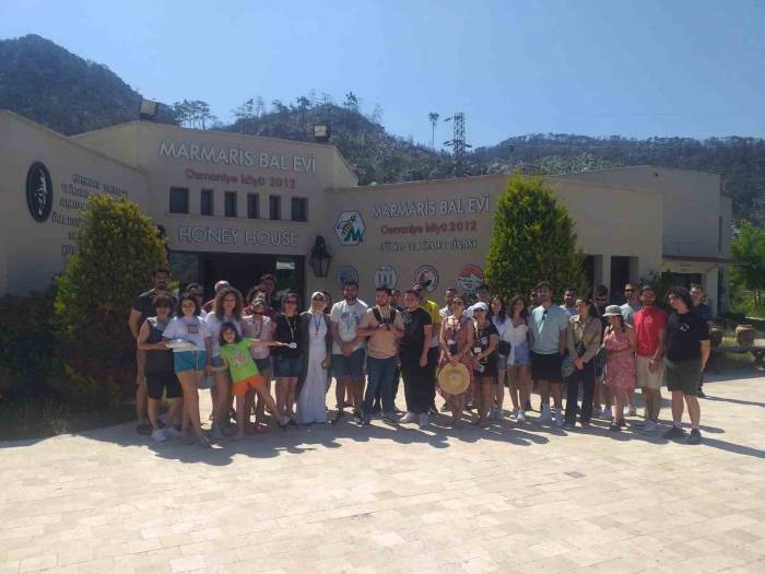 Depremzede Öğrenciler Marmaris’te Ağırlandı
