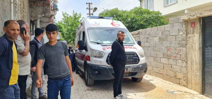Diyarbakır’da Kadın Cinayeti: Eşinin Boğazını Kesen Zanlı Kayıplara Karıştı