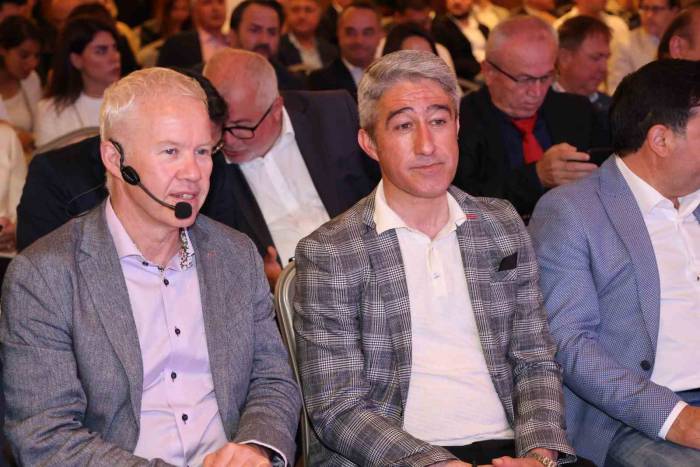 Başkan Oktay: "marmaris’e Olan İlginin Azalmaması Bizi Mutlu Ediyor"