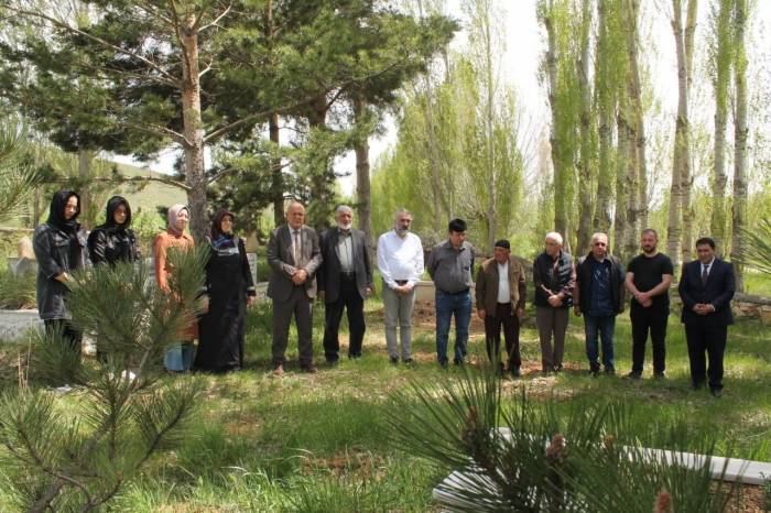 Gazeteci Nişancı, Vefatının Dördüncü Yılında Kabri Başında Anıldı