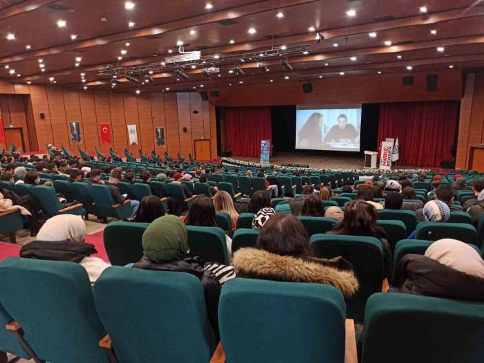 Kars’ta Polis 16 Bin 629 Kişiyi Bilgilendirdi