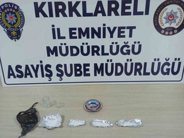 Üzerinde Metamfetamin Bulunan 3 Şüpheli Yakalandı