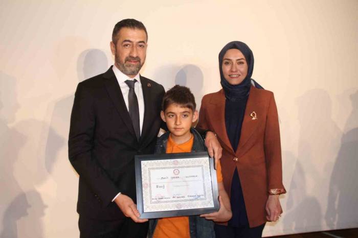 Mhp Elazığ Milletvekili Işıkver, Mazbatasını Aldı